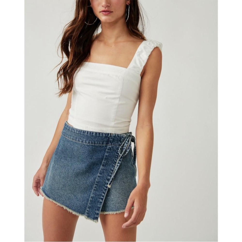 NWT Free People Ashley Smocked Crop Top